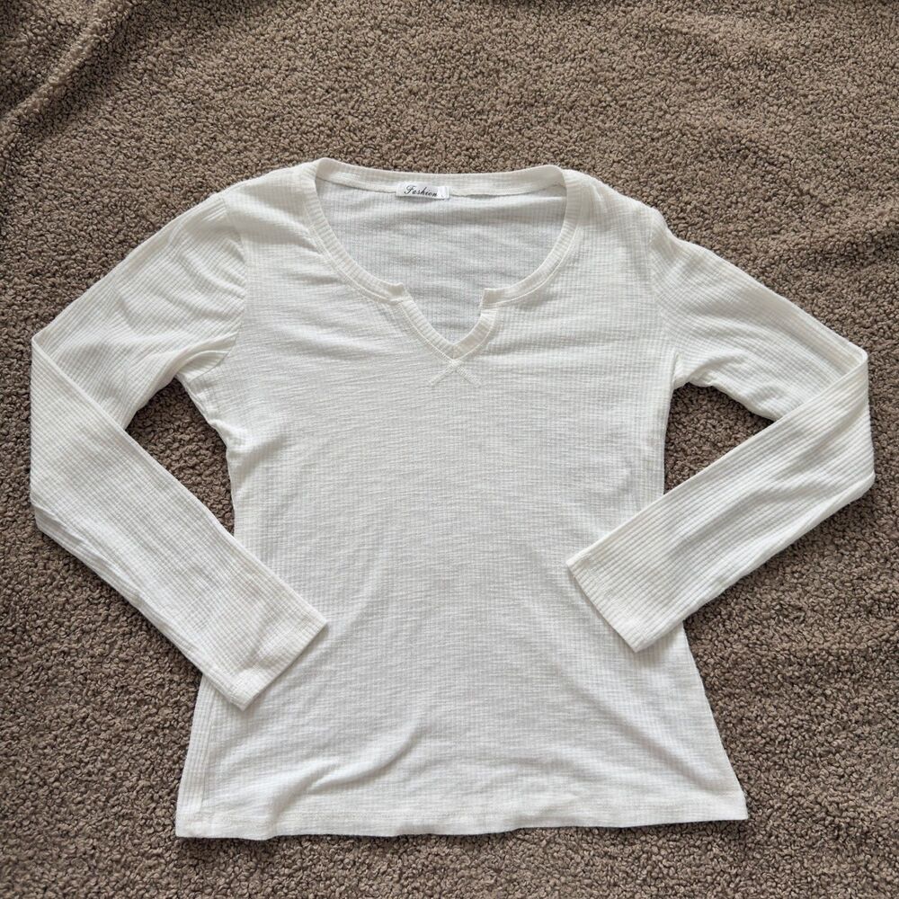 Fashion White Ribbed Long Sleeve Top Size L Notch neck Y2K minimalist